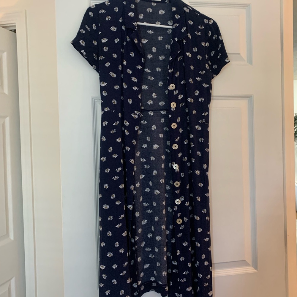 Aritzia / Wilfred Summer Midi Button up Dress XS